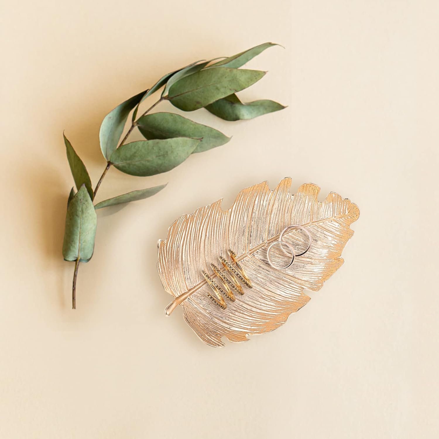 Jewelry Tray Desktop Storage Tray with Golden Leaf Design Decorative Organizer for Rings and Accessories Elegant Home Desk Decor Jewelry Plate