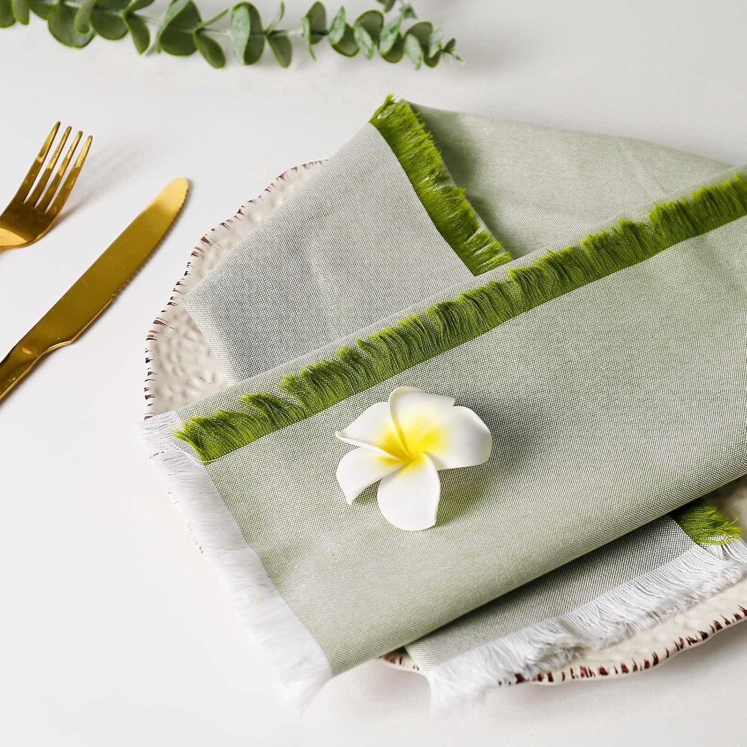 Cloth Napkins Set of 8 with Fringe, Handmade Cotton Napkins Reusable, Soft Dinner Napkins Washable 18 x 18 Inches for Thanksgiving/Christmas/Weddings/Parties Table Decoration(Dark Green)