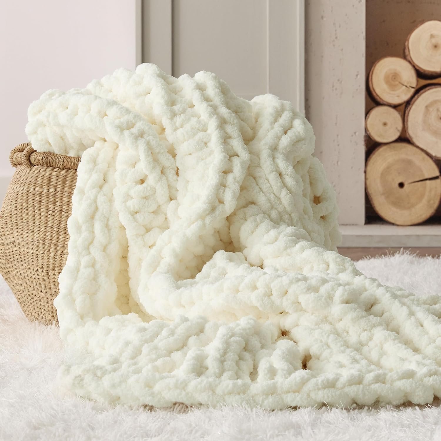Bedsure Chunky Knit Throw Blanket for Couch – 100% Hand Knitted, 5.06 lbs GentleSoft Blanket with Giant Chenille Yarn for Bed Living Room Home Decor, Thick and Cozy, Cream White, 50×60 Inches